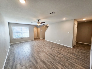 Beautiful 3 Bedroom/2.5 Bathroom Chaffee Crossing Townhome **First Full Month's Rent FREE**