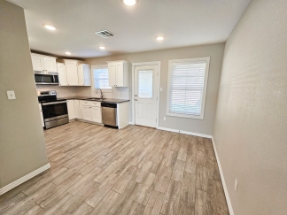 Beautiful 3 Bedroom/2.5 Bathroom Chaffee Crossing Townhome **First Full Month's Rent FREE**