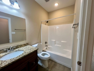 Beautiful 3 Bed/2 Bath Single Story Duplex in Chaffee Crossing! **Move In Special!**