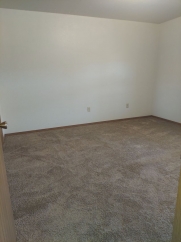 1 Bedroom Apartment for Rent! **AVAILABLE NOW**