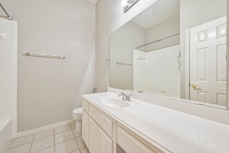 Large Mansfield National Pool Home