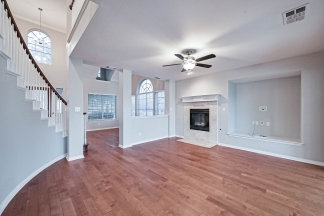 Large Mansfield National Pool Home