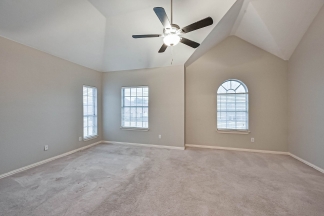 Large Mansfield National Pool Home