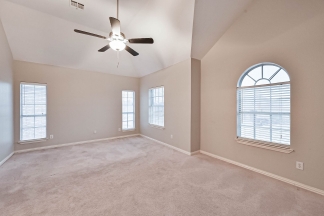 Large Mansfield National Pool Home