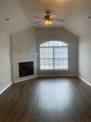 Recently Renovated 3 Bedroom, Near Shopping, Schools, Restaurants!