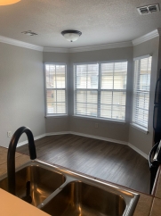 Recently Renovated 3 Bedroom, Near Shopping, Schools, Restaurants!