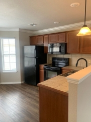 Recently Renovated 3 Bedroom, Near Shopping, Schools, Restaurants!