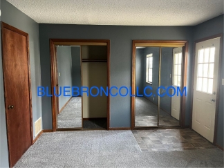 Great price for 1 bedroom apartment, large closets and updated flooring