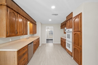 Newly Renovated in North Arlington