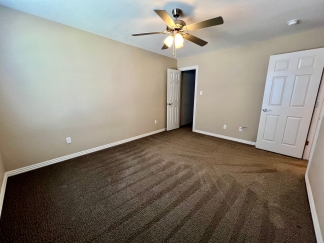 Beautiful 3B/2B Townhome in Chaffee Crossing at The Haven.  **ASK ABOUT MOVE IN SPECIAL**