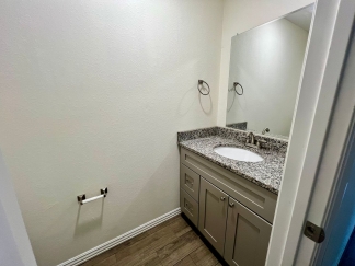 3B/2.5B Spacious Townhome with Fenced Backyard in Chaffee Crossing. **ASK ABOUT MOVE IN SPECIAL**