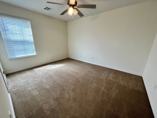 3B/2.5B Spacious Townhome with Fenced Backyard in Chaffee Crossing. **ASK ABOUT MOVE IN SPECIAL**