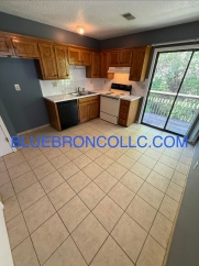 Cute 2 bedroom 1 bathroom home with a 1 car garage