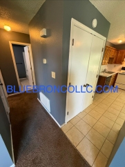 Cute 2 bedroom 1 bathroom home with a 1 car garage