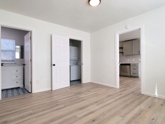 Available Now! The Cozy Cottage! ***Move In Special - 1st Full Month Free with a 18-Month Lease or 50% 1st Full Month with a 12-Month Lease*** Newly Renovated Duplex In The Perfect Location!!!