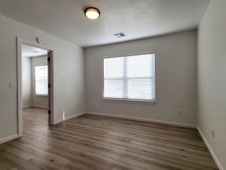 Available Now! The Cozy Cottage! ***Move In Special - 1st Full Month Free with a 18-Month Lease or 50% 1st Full Month with a 12-Month Lease*** Newly Renovated Duplex In The Perfect Location!!!