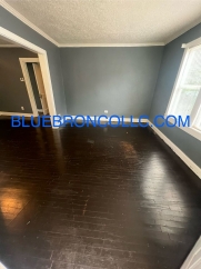 NEWly renovated Cute 2 bedroom 1 bathroom home