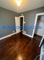 NEWly renovated Cute 2 bedroom 1 bathroom home