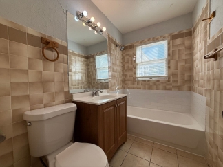 Available Now!! **$200 off the First Month's Rent** Discover this lovely 3 bedroom home in NW OKC!