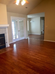 Charming Three Bedroom Home For Lease! Fabulous Neighborhood!