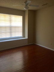 Charming Three Bedroom Home For Lease! Fabulous Neighborhood!