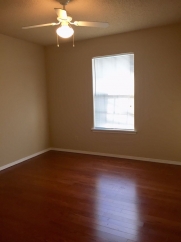 Charming Three Bedroom Home For Lease! Fabulous Neighborhood!