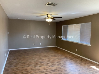 COMING IN SEPTEMBER! Southside of Fort Smith 3 bed 1 bath house - Walking distance to Beard Elementary