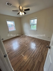 COMING IN SEPTEMBER! Southside of Fort Smith 3 bed 1 bath house - Walking distance to Beard Elementary