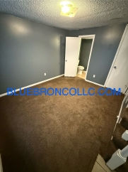 Cozy duplex with great layout for great price, Easy access to Route 291