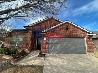 Spacious Single Story Home in a Great Location!