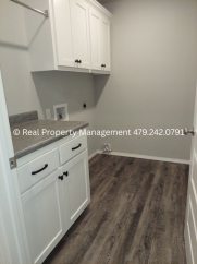 Beautiful 3 Bed 2 Bath Home for Rent In Van Buren - *MOVE IN SPECIAL*