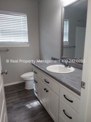 Beautiful 3 Bed 2 Bath Home for Rent In Van Buren - *MOVE IN SPECIAL*