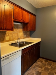 Brick-Accent 1 BR • Near Downtown LS