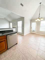 3 Bed, 2 Bath Home in Fayetteville!