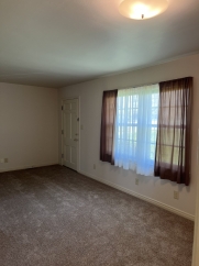 COMING SOON! - Charming 2-Bedroom Duplex Retreat in Nashville – Cozy Living at 246 McGavock Pike!