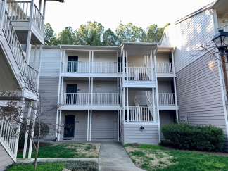 2bd/2ba Condo in South Durham, Only One Mile Away From Southpoint Mall!