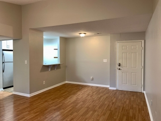2bd/2ba Condo in South Durham, Only One Mile Away From Southpoint Mall!