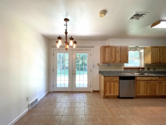 Coming Soon! 18-Month Lease Offer!! Ideal 3/2 in Edmond's Prime Location Near US77: A Perfect Blend of Charm and Convenience!