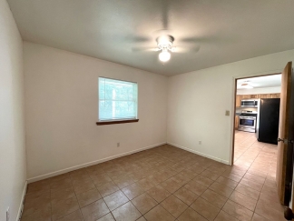 Coming Soon! 18-Month Lease Offer!! Ideal 3/2 in Edmond's Prime Location Near US77: A Perfect Blend of Charm and Convenience!