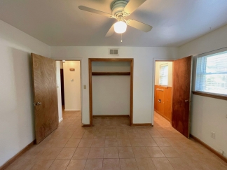 Coming Soon! 18-Month Lease Offer!! Ideal 3/2 in Edmond's Prime Location Near US77: A Perfect Blend of Charm and Convenience!