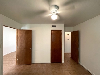 Coming Soon! 18-Month Lease Offer!! Ideal 3/2 in Edmond's Prime Location Near US77: A Perfect Blend of Charm and Convenience!