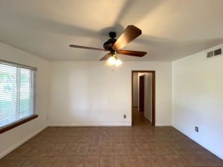 Coming Soon! 18-Month Lease Offer!! Ideal 3/2 in Edmond's Prime Location Near US77: A Perfect Blend of Charm and Convenience!