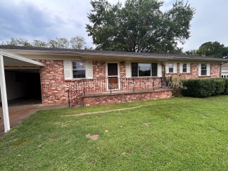 Adorable single family home coming in SEPTEMBER! 3 Bed 1.5 Bath 1 Car Garage