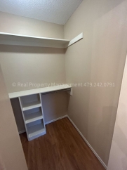 Cute House in Greenwood! 3 bed 1.5 bath 1 car garage