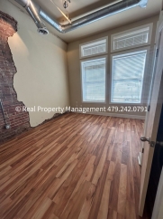 $950 MOVE-IN SPECIAL (does not include application or pet fee) - STUDIO APARTMENT