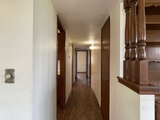 Coming Soon! 18-Month Lease Offer!! Live Minutes Away from Tinker Airforce Base: Beautiful 3 Bed 1.5 Bath Home for Your Convenience!