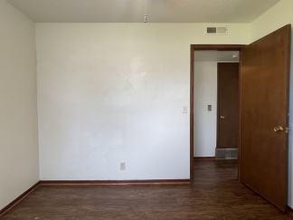 Coming Soon! 18-Month Lease Offer!! Live Minutes Away from Tinker Airforce Base: Beautiful 3 Bed 1.5 Bath Home for Your Convenience!