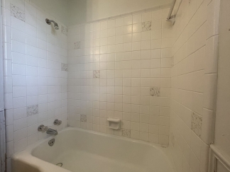 Coming Soon! 18-Month Lease Offer!! Live Minutes Away from Tinker Airforce Base: Beautiful 3 Bed 1.5 Bath Home for Your Convenience!