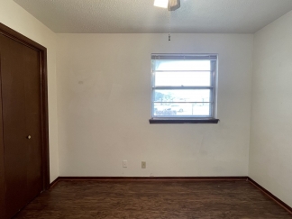 Coming Soon! 18-Month Lease Offer!! Live Minutes Away from Tinker Airforce Base: Beautiful 3 Bed 1.5 Bath Home for Your Convenience!