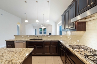 3825 Vinalopo Drive - Green Team
